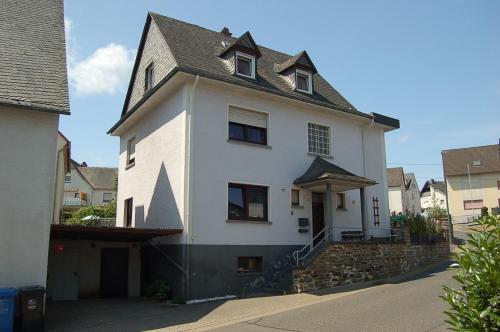 Niederburger Herberge - Accommodation - Niederburg