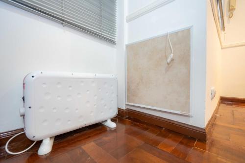 Two-Bedroom Apartment image 9