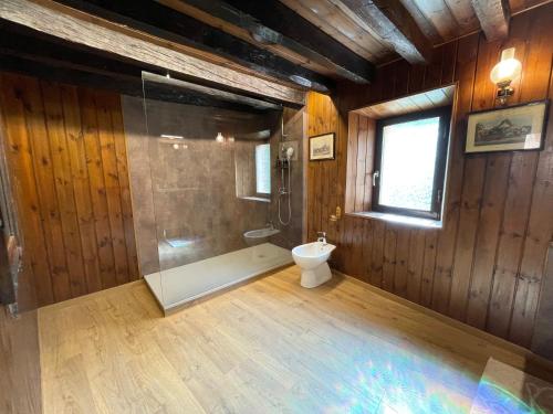 Duša, Val di Codena - Holiday Home in Castelnovo neʼ Monti