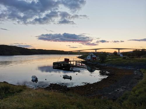 A környék, Sokkelleilighet rett ved Saltstraumen in Saltstraumen