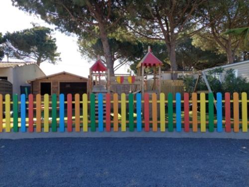 Playground, Mobile home camping Pedro near La Taverne du Troll a Agde