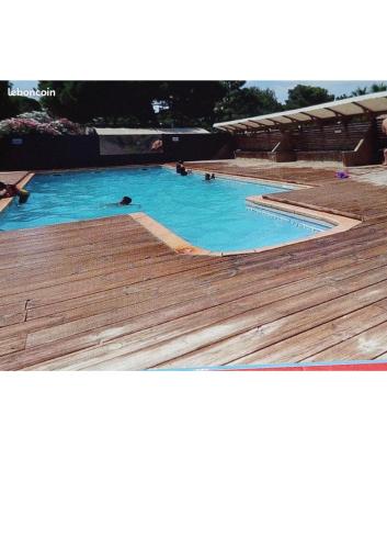 Swimming pool, Mobile home camping Pedro near La Taverne du Troll a Agde