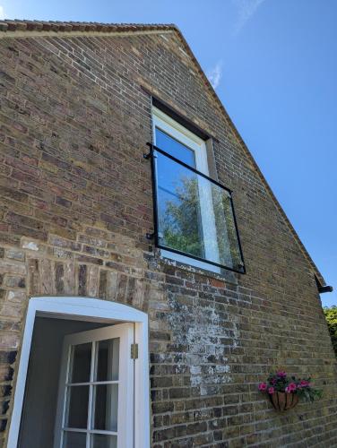 Myrtle Stables - converted, self-contained, countryside Myrtle Stables - converted, self-contained, countryside