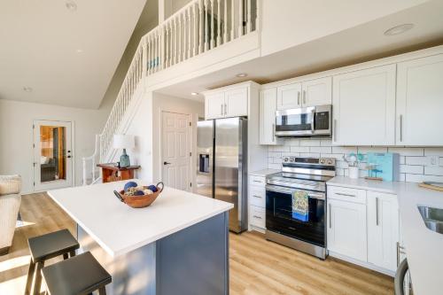Beautiful Bellaire Home with Amenities, 4 Mi to Lake in Bellaire, USA