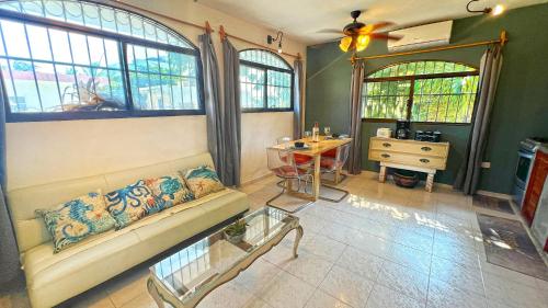 Kingsize Condo Bambu Beachside Puerto Morelos in Puerto Morelos, Mexico