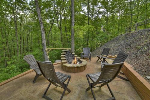 Hideaway Creek in Ellijay, USA
