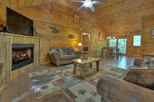Hideaway Creek in Ellijay, USA