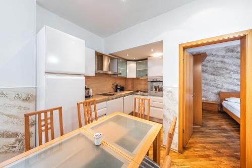 Sofia University Life Apartment 5