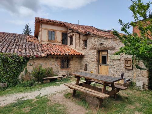 Accommodation in Atapuerca