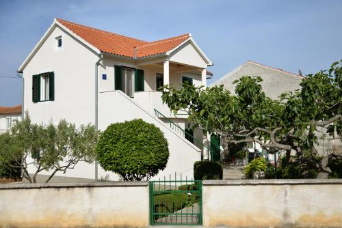 Two-Bedroom Apartment image 4