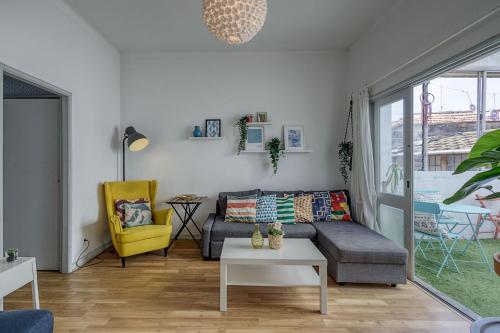 Travel & Live Hostel 3