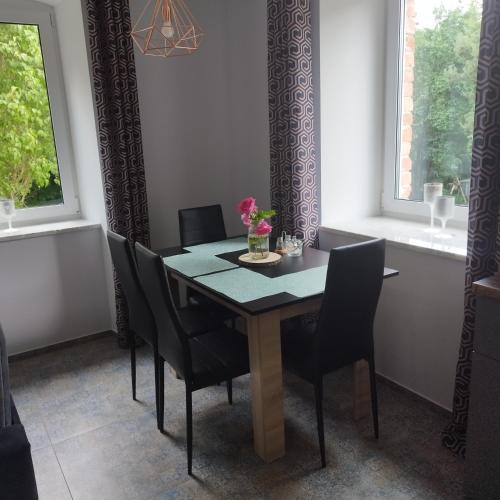 Apartamenty u Gołębiewskich (Apartamenty u Golebiewskich) in Stara Kamienica