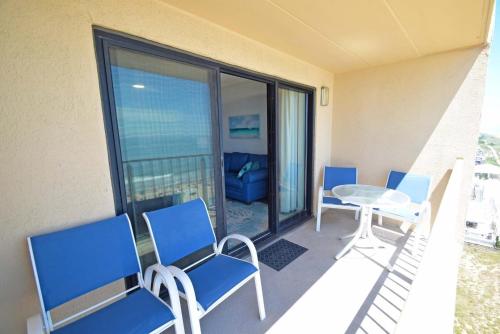 One-Bedroom Apartment image 10
