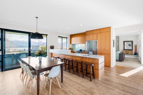 Cedar House by Sotheby's Luxury Rental Homes