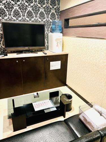 Közös társalgó / TV, ホテル CROWN MOTEL near Yokohama Állatkert