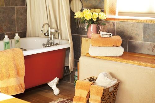 Casa Gallina - An Artisan Inn – Taos, NM
