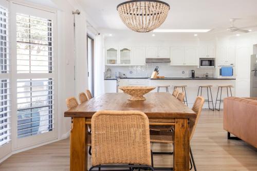 Seagrass Pet Friendly 10 Mins Walk to Beach in Jervis Bay