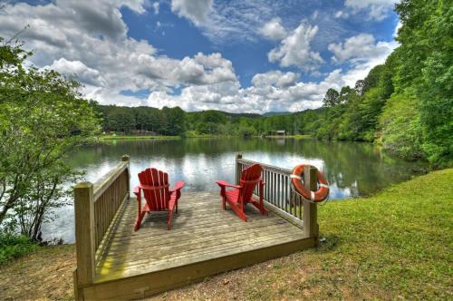 Lakeside Hideaway