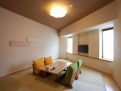 472345108 Kyoto Hot Spring Hatoya Zuihokaku Hotel