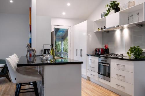 Delfryn - Stylish And Modern, With Great Views - Daylesford