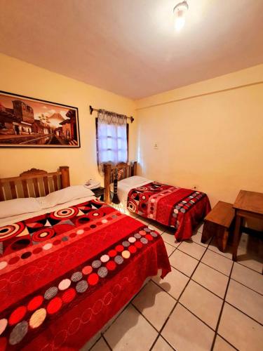 Hotel El Pasaje, Antigua Guatemala (Foto 11)