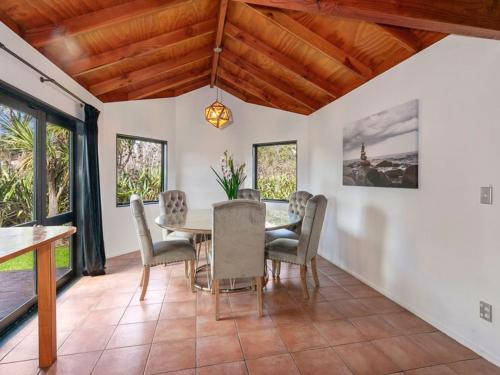 المرافق, Lascelles Escape in سيبفرديل