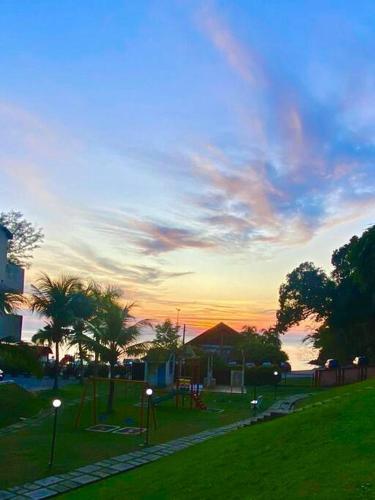 Apartment by the Beach Port Dickson - Poolview near Blue Lagoon Beach