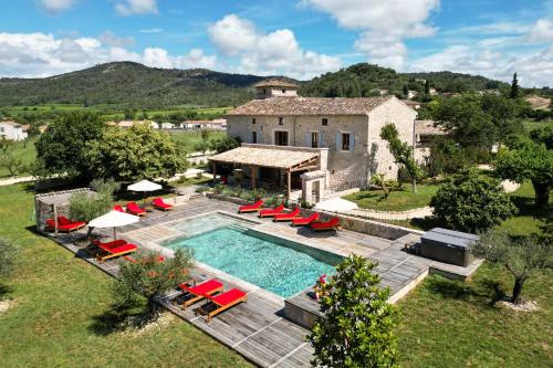 Domaine de coulette - Location saisonnière - Vallon-Pont-d'Arc