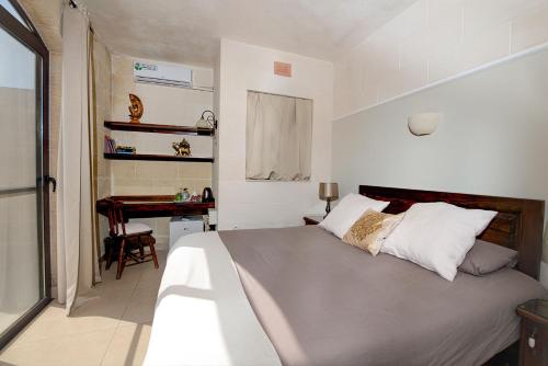 Ta’ Giljan B&B Gozo 5