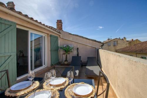 Terrasse- centre ville/historique - climatisation - Location saisonnière - Salon-de-Provence