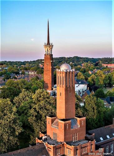 B&B Nimega - Room Tower View Nijmegen East - Bed and Breakfast Nimega