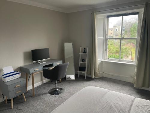 Lovely 2 bedroom condo in Burntisland, Fife