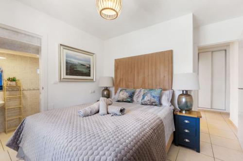 Five-Bedroom House image 6