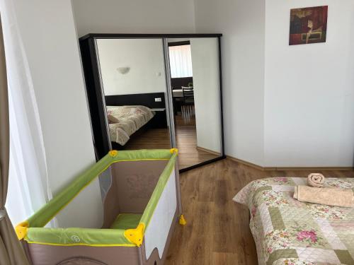 Antorini Apartments - image 3