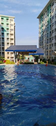 Swimming pool, Seawind Condominiums Tower 1,3,4,5 near Francisco Bangoy International Airport