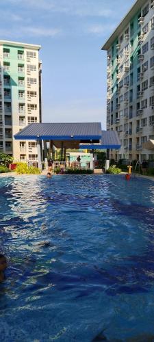 Condo Unit 2BR  Near SMX Lanang & Davao Airport near Samal Ferry Terminal