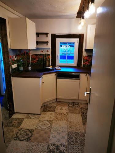 Konyha, Ferienhaus Zur kleinen Hummel 5 DTV-Sterne in Hollnich