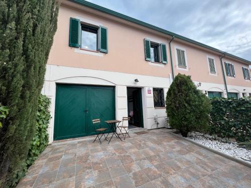 Three-Bedroom Townhouse