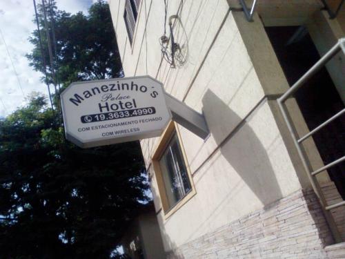 . Manezinho's Palace Hotel