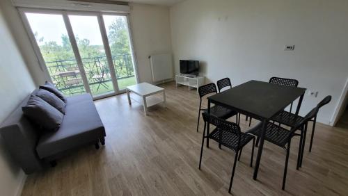 Flat for 6 persons 10 minutes from CDG Airport
