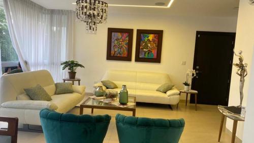 DEPARTAMENTO EN SAMBORONDON