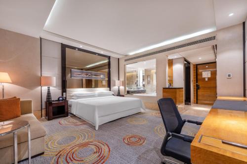 Sheraton Zhongshan Hotel photo 2