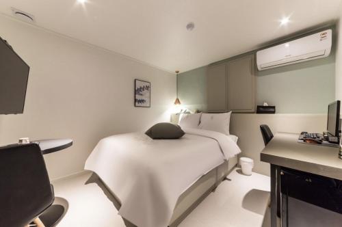 Hotel Yam - Paju Geumchon Room Type - Standard Double Room