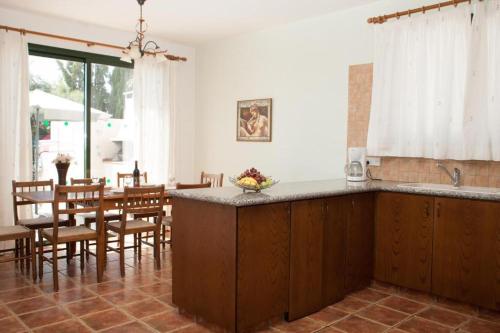 Banana Sunset Villas - image 3