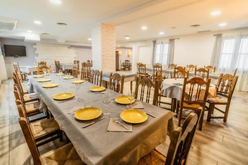 Restorāns, Hostal El Bomba in Las Pedroñeras