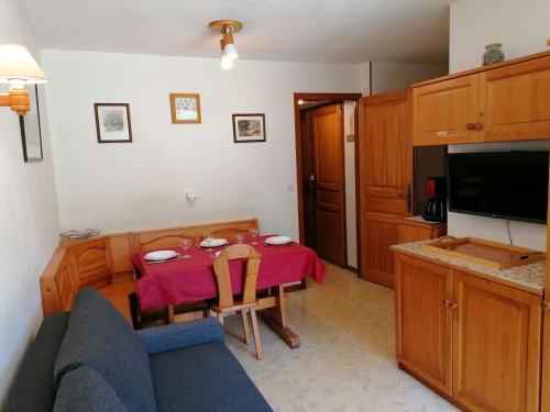 Appartement Le Grand-Bornand, 2 pièces, 6 personnes - FR-1-241-27 - Location saisonnière - Le Grand-Bornand