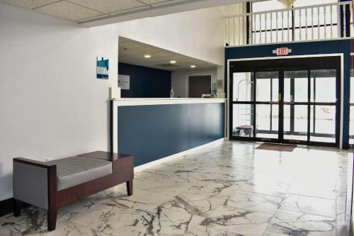 Days Inn by Wyndham Vidalia - image 9