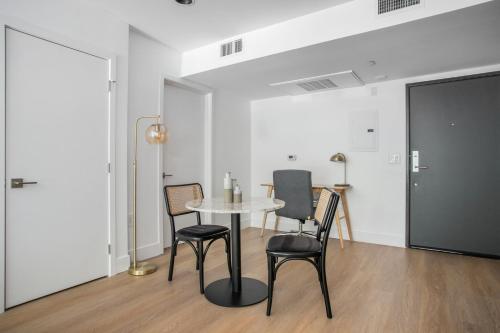 Brentwood 1br w gym rooftop nr shops bars LAX-1076, Los Angeles (fotografie 6)