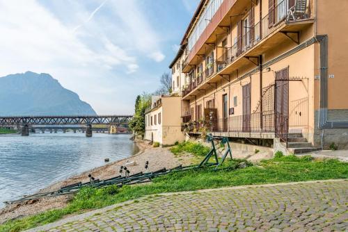 River Apartment - Affitti Brevi Italia in Galbiate