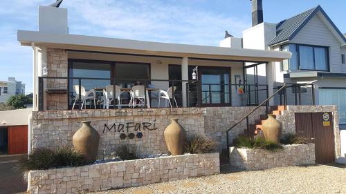 Mafari Beach House